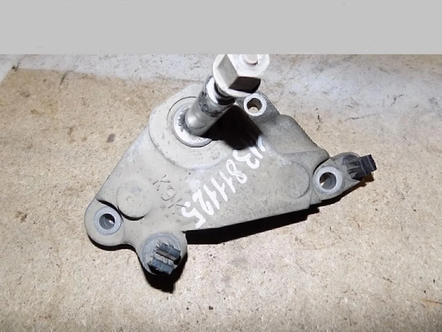 Кронштейн КПП Juke (F15) 2011>