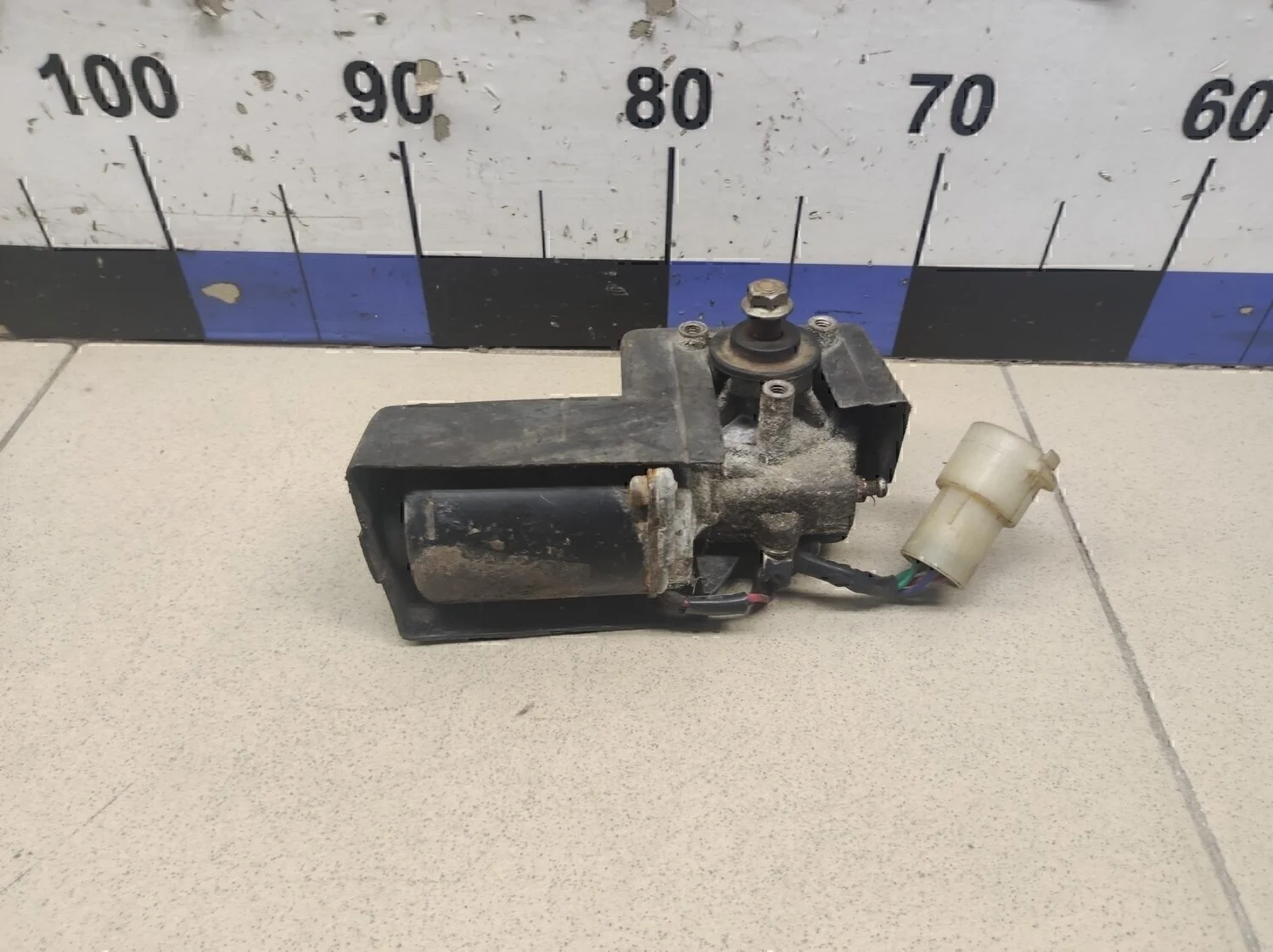 Моторчик стеклоочистителя передний Nexia 1995-2016