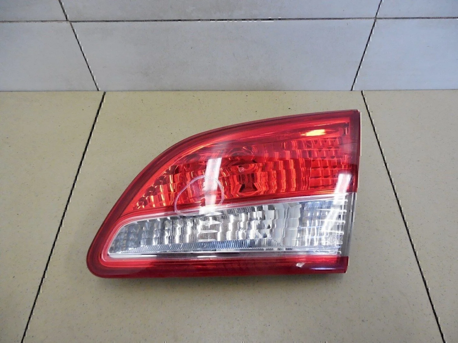 Фонарь задний внутренний правый Almera (G15) 2013>