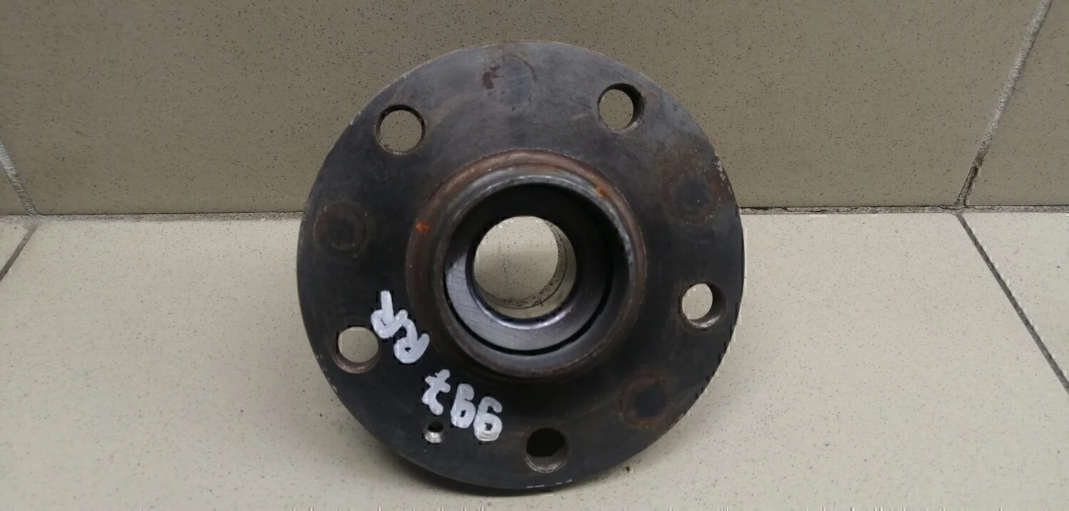 Ступица задняя Passat [B6] 2005-2010