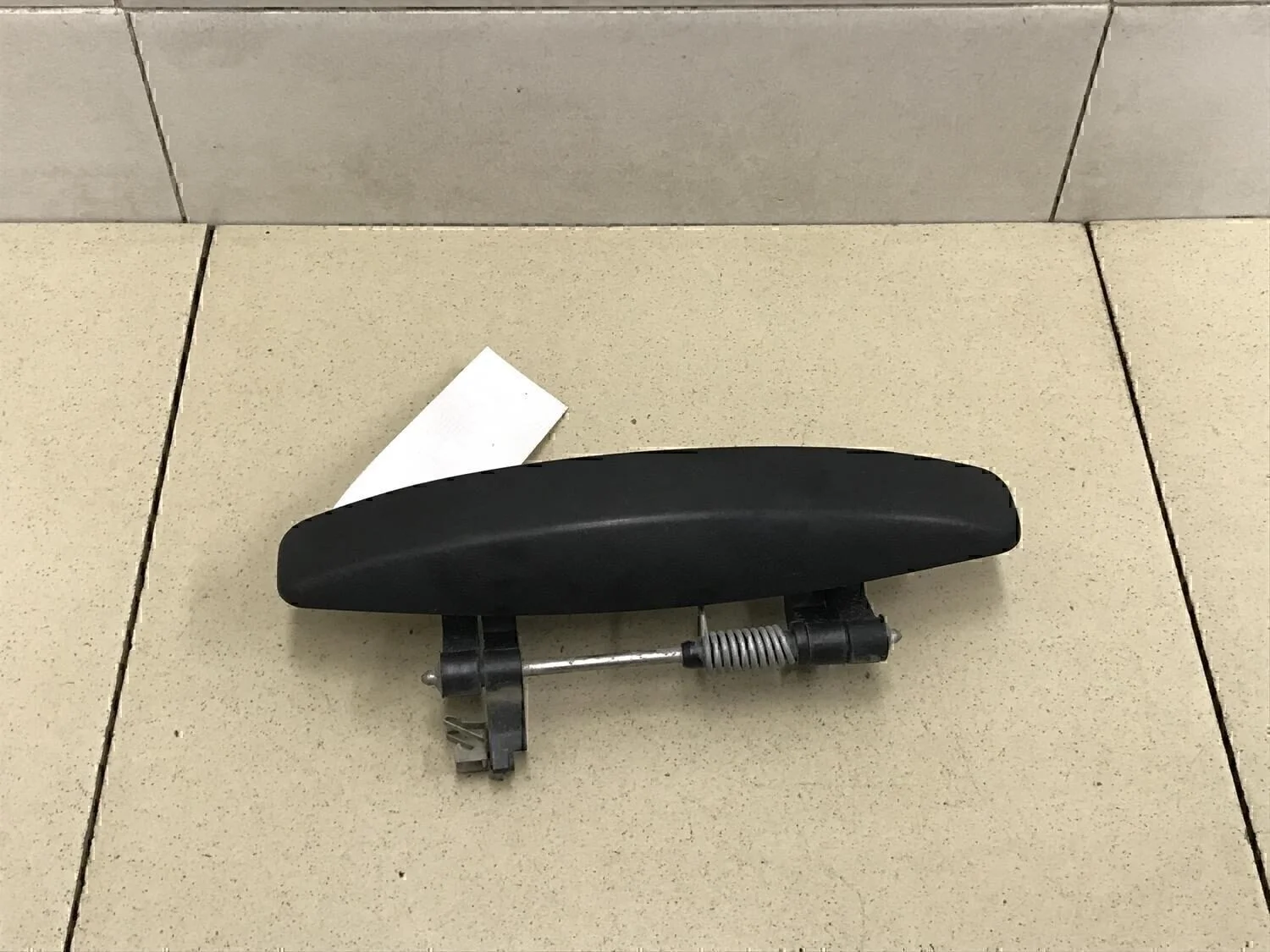 Ручка двери наружная левая Duster 2012>