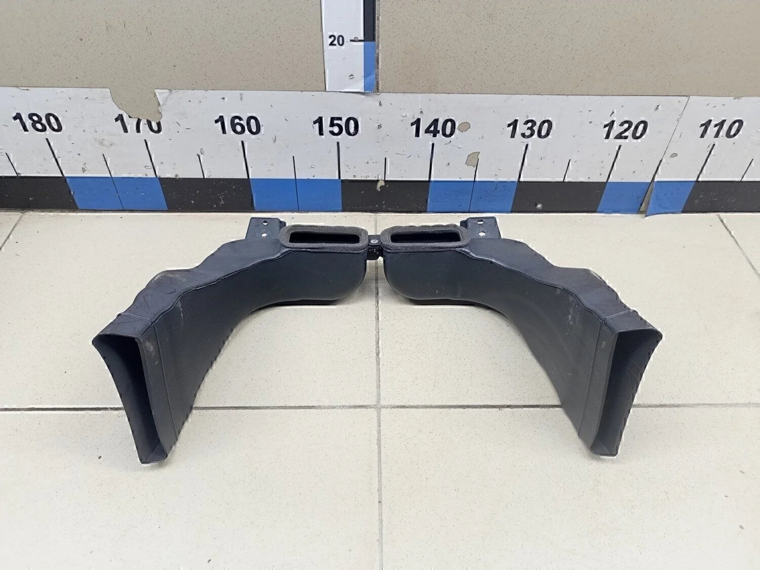 Воздуховод отопителя  LX 570