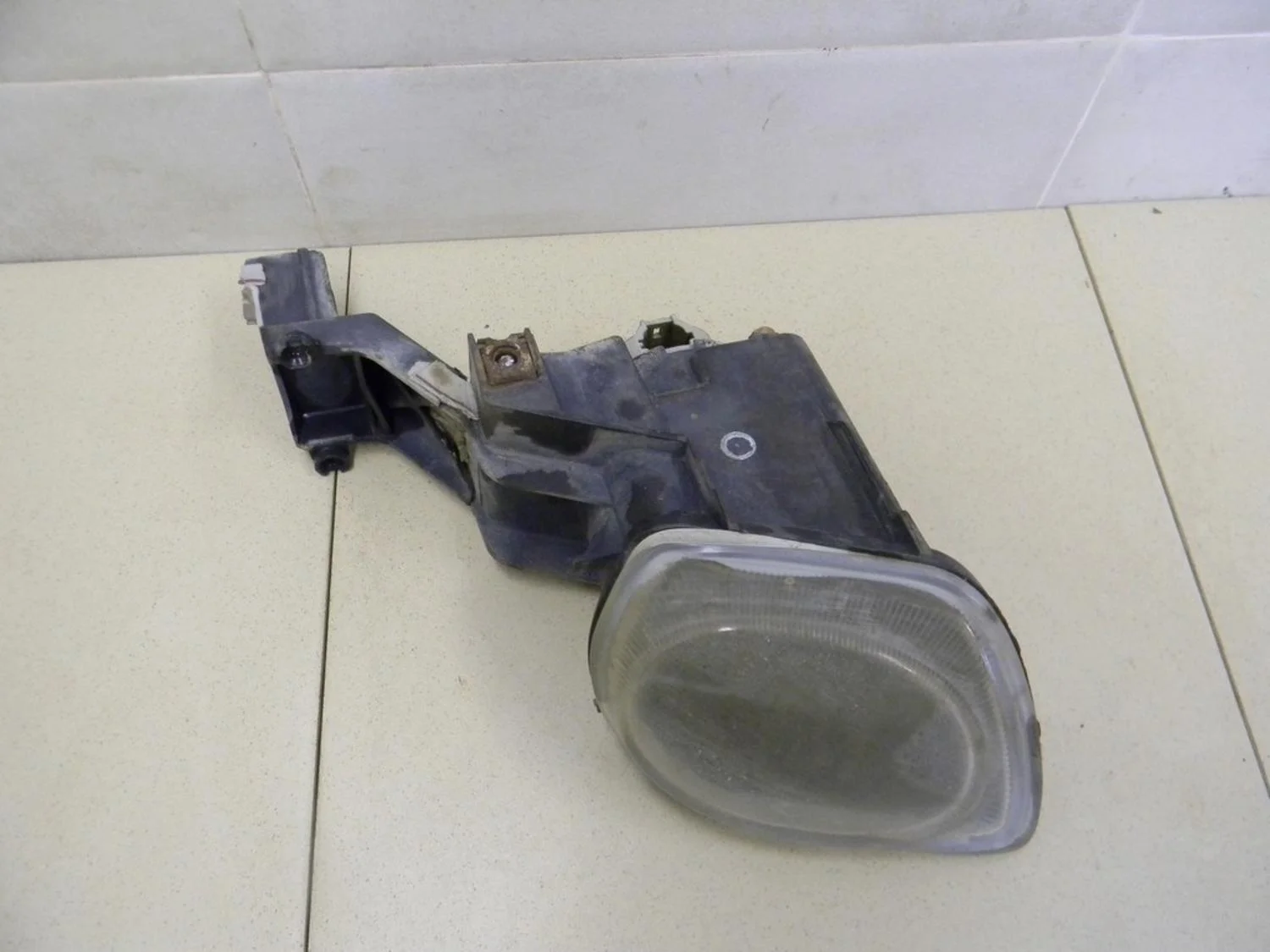 Фара противотуманная левая Maxima (A33) 2000-2005