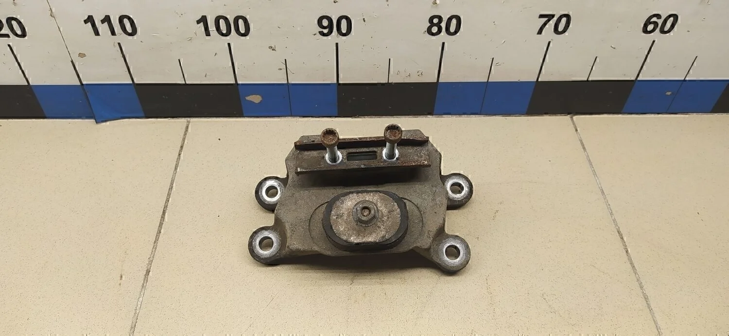 Кронштейн КПП A5/S5 [8T] Coupe/Sportback 2008-2016