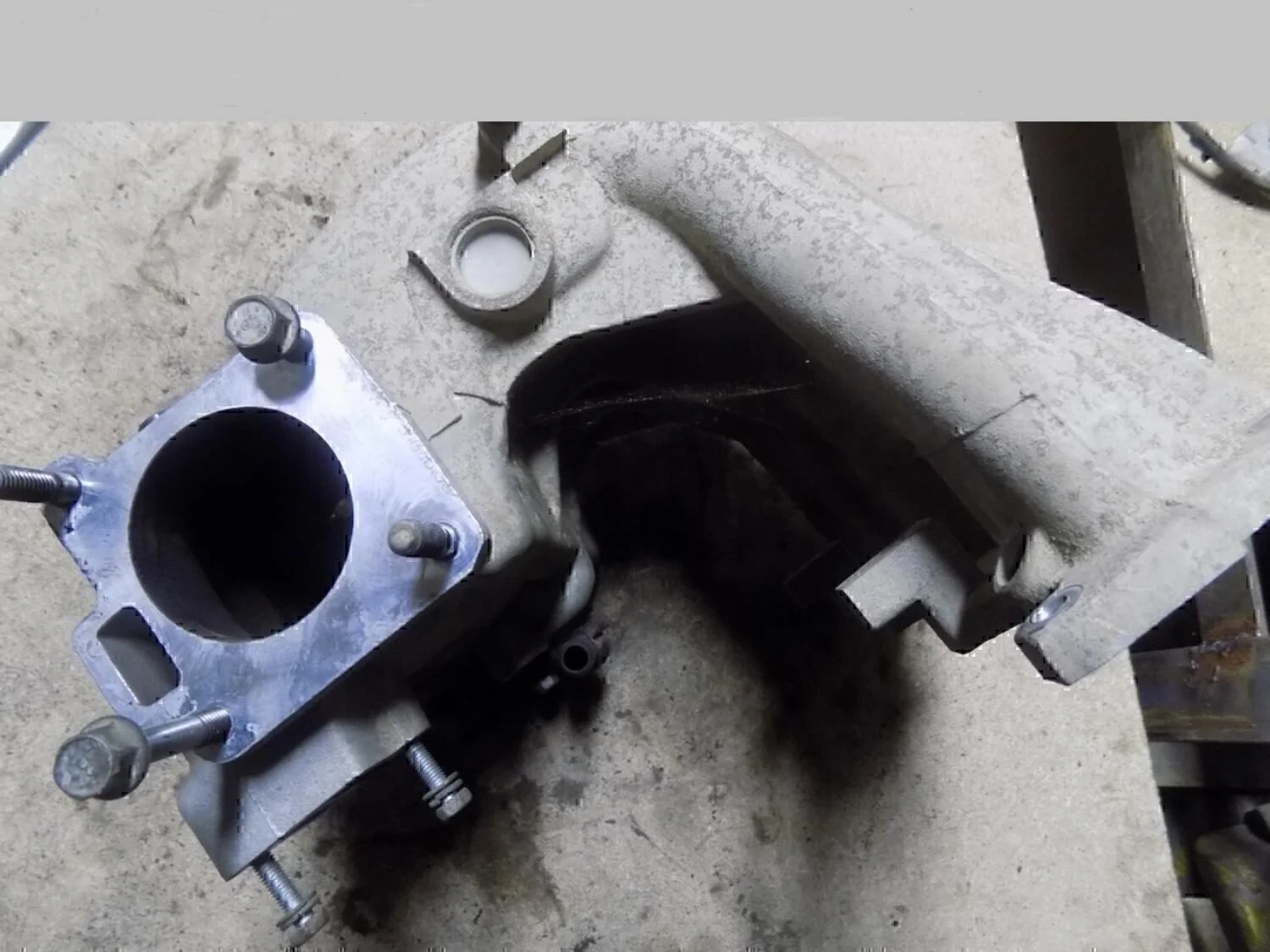 Коллектор впускной RIO 2005-2011