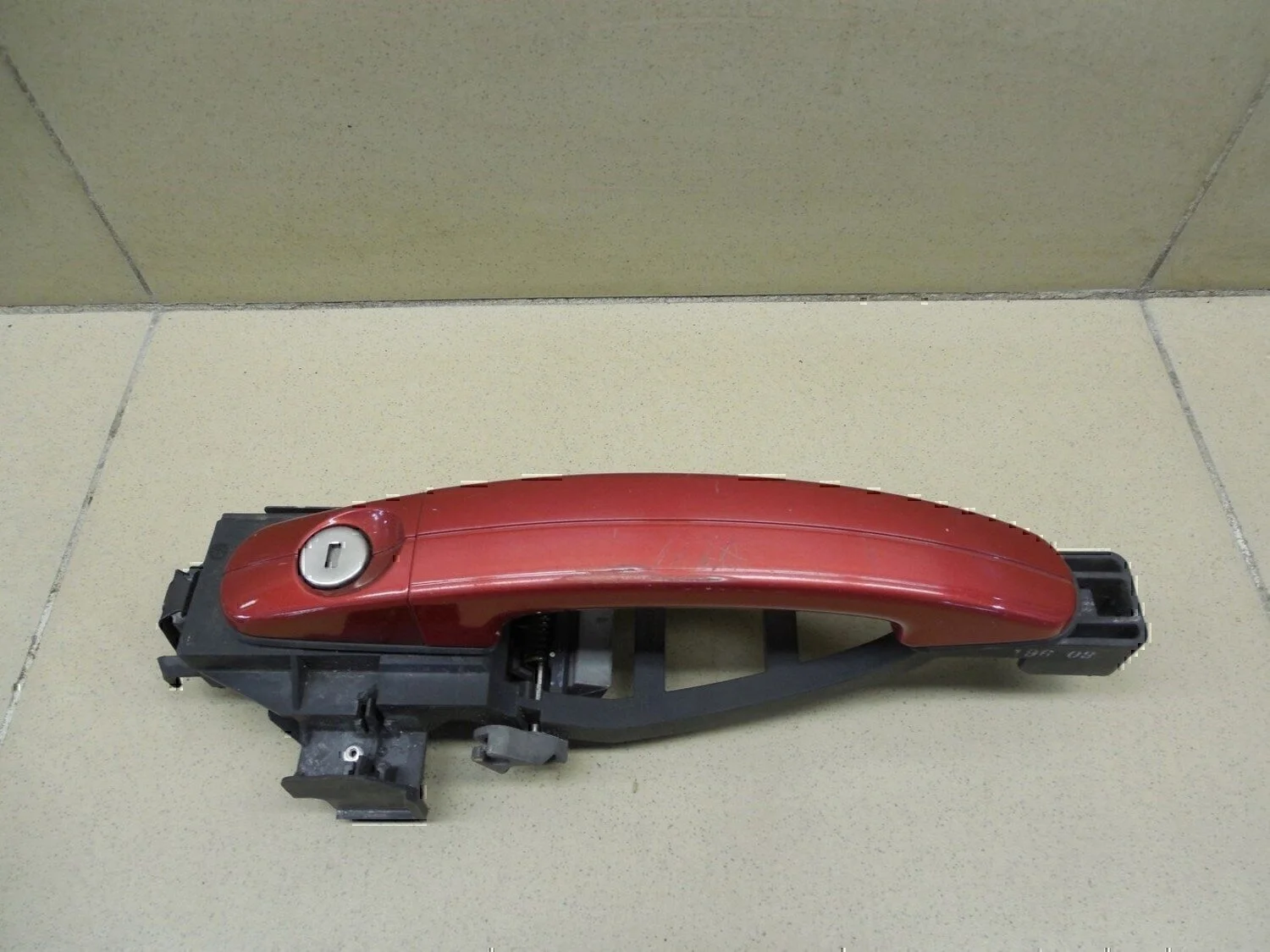 Ручка двери передней наружная правая Focus II 2005-2008