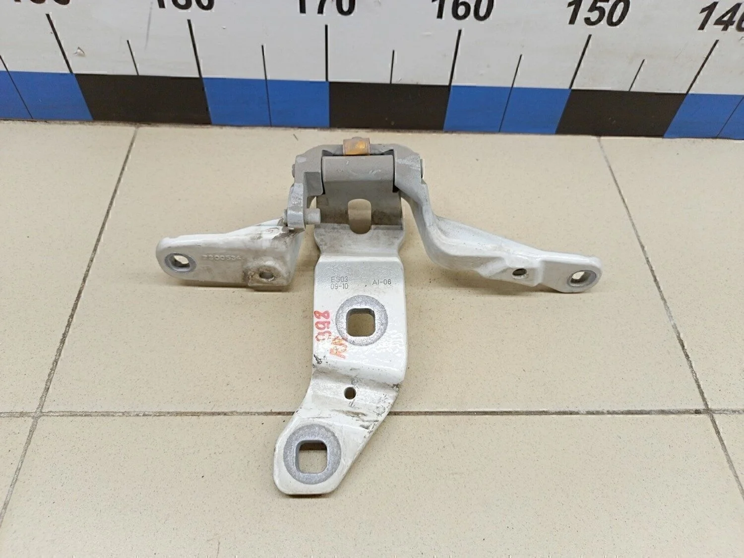 Петля двери багажника 5-serie GT F07 2009-2016