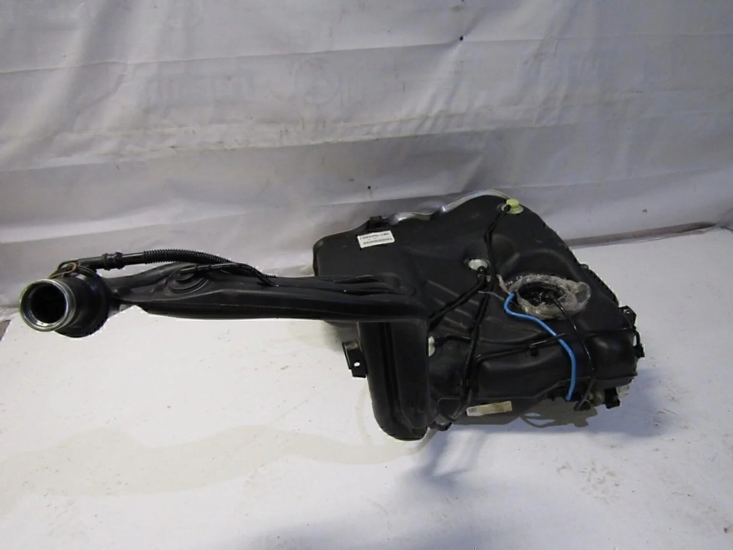 Бак топливный A3 (8L1) 1996-2003