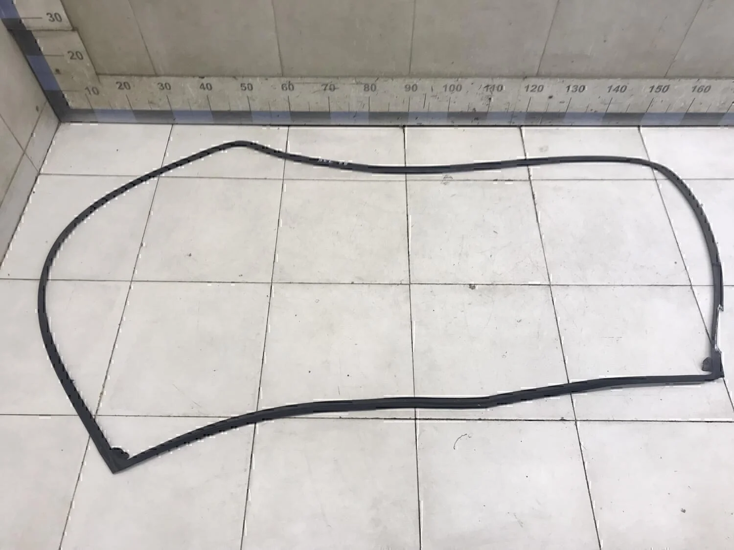 Уплотнитель двери Octavia (A5 1Z-) 2004-2013