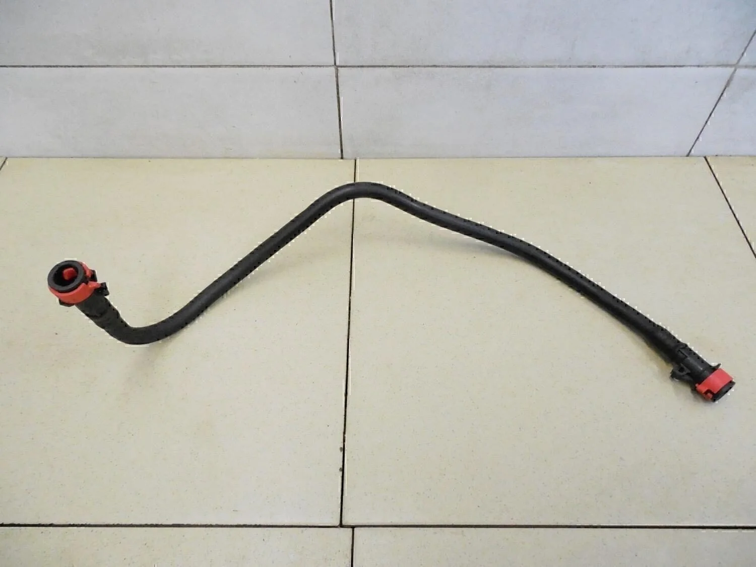 Шланг топливный ASX 2010-2016