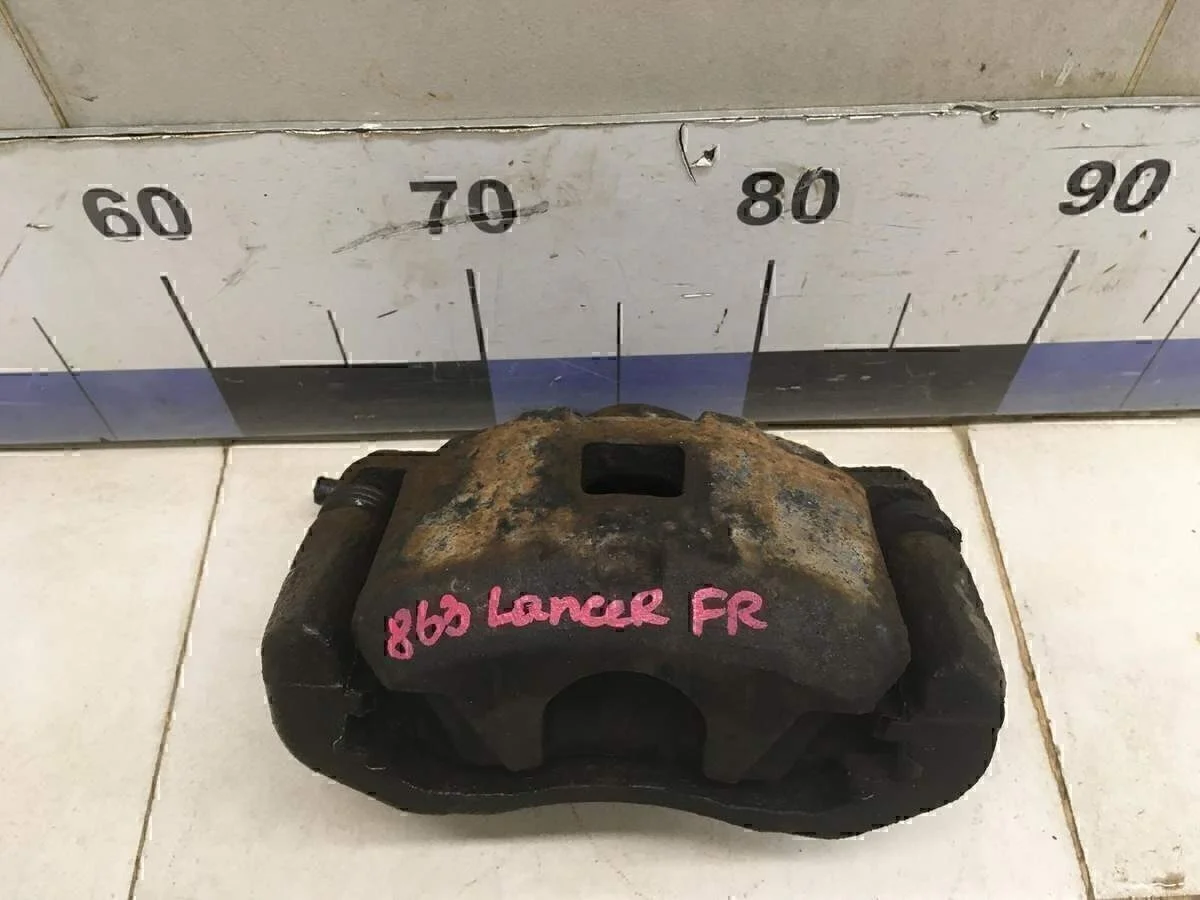 Суппорт передний правый Lancer (CX,CY) 2007>