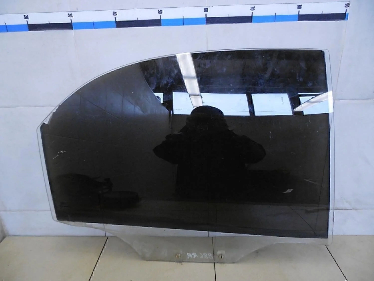 Стекло двери задней правой Lanos 2004-2010