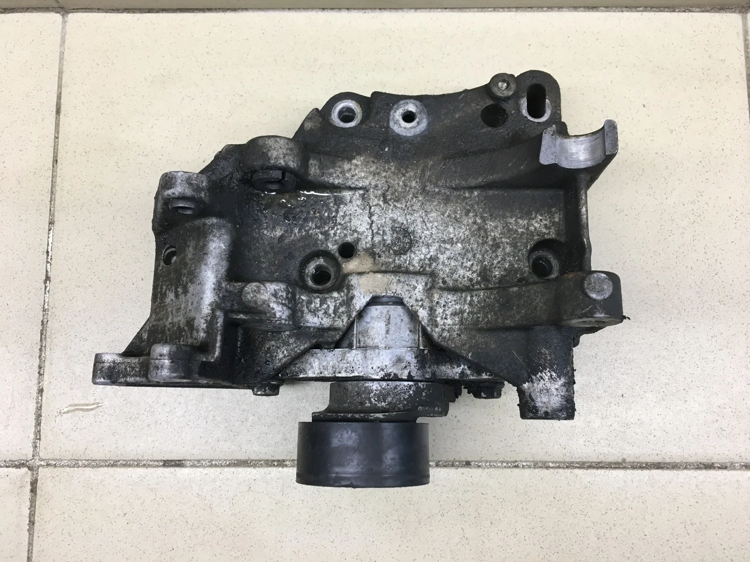 Кронштейн генератора 206 1998-2012