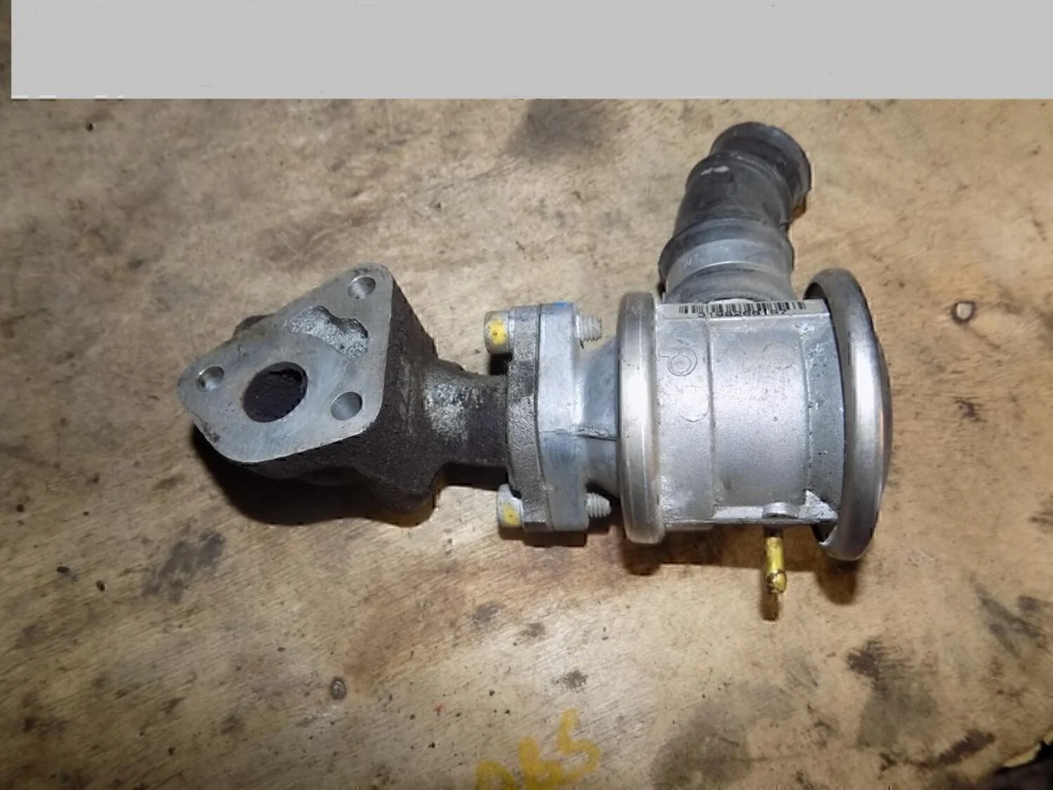 Клапан рециркуляции выхлопных газов Passat [B5] 2000-2005