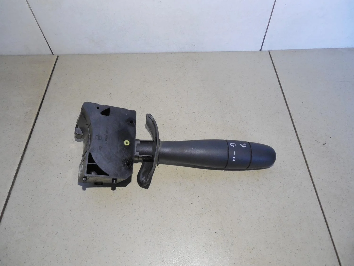 Переключатель стеклоочистителей Clio/Symbol 1998-2008