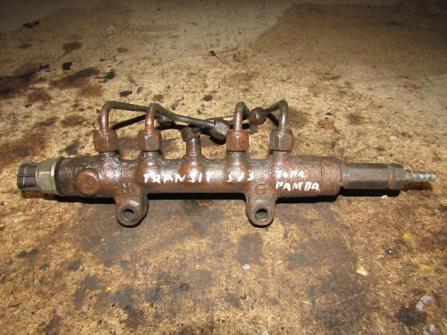 Рейка топливная (рампа) Ducato 250 (НЕ ЕЛАБУГА!!!) 2006>