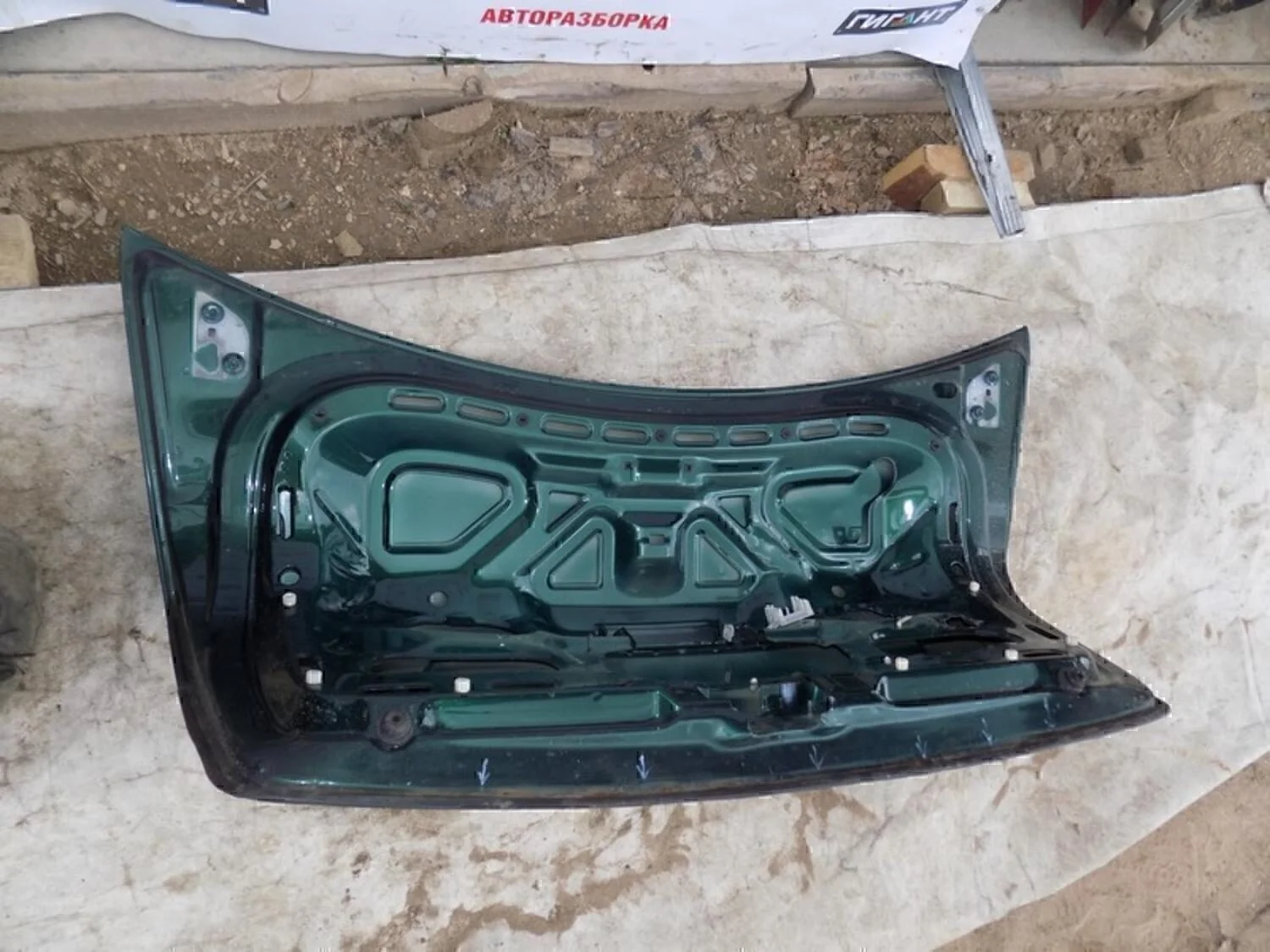 Крышка багажника Golf IV/Bora 1997-2005