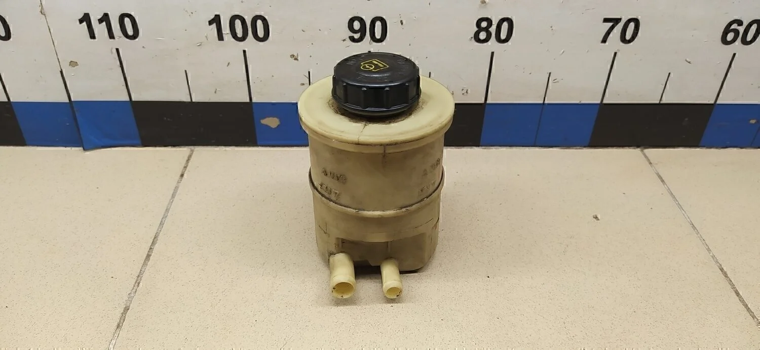 Бачок гидроусилителя Clio/Symbol 1998-2008