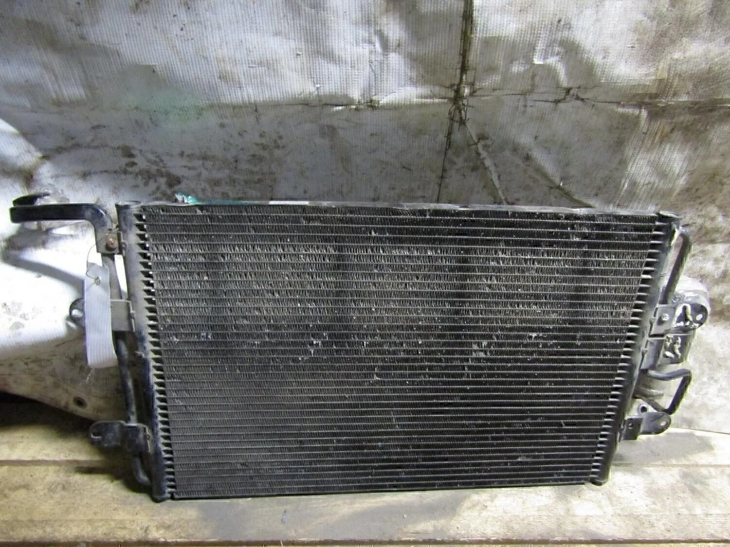 Радиатор кондиционера (конденсер) A3 (8L1) 1996-2003