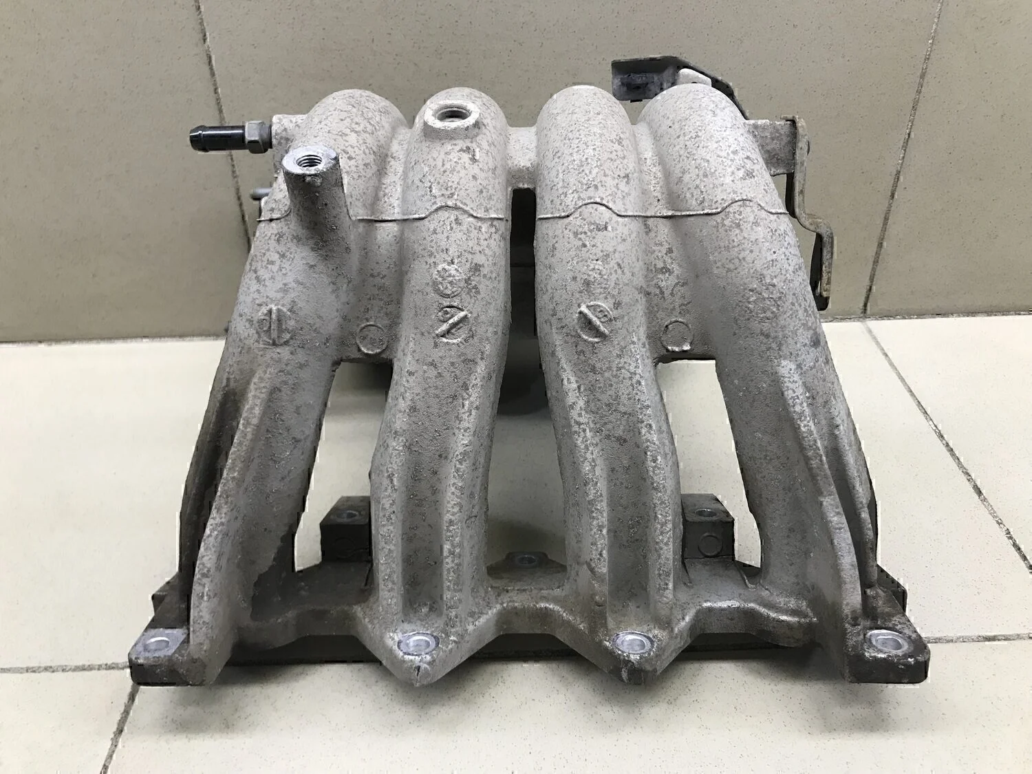 Коллектор впускной RIO 2005-2011