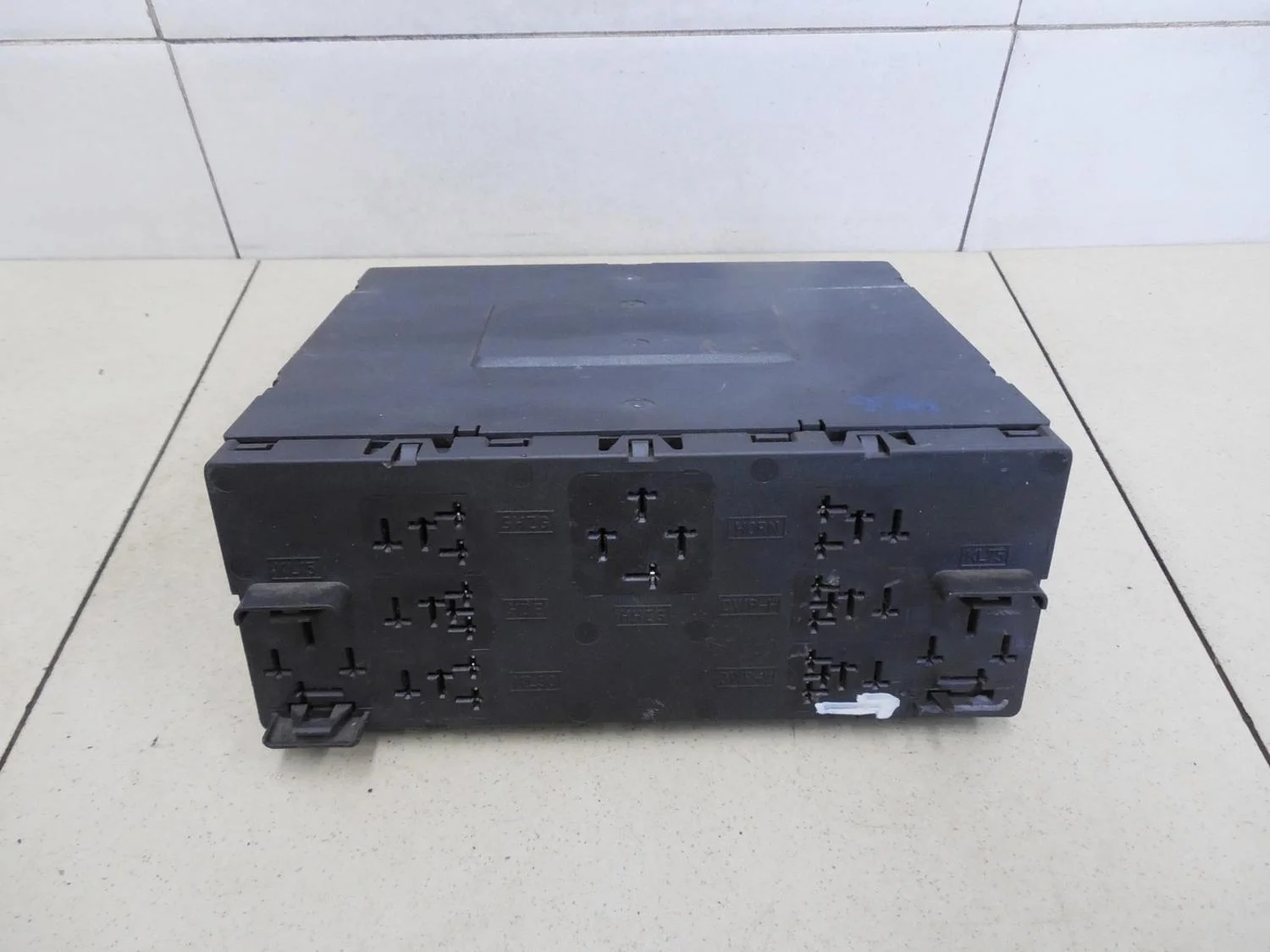 Блок электронный Passat [B6] 2005-2010