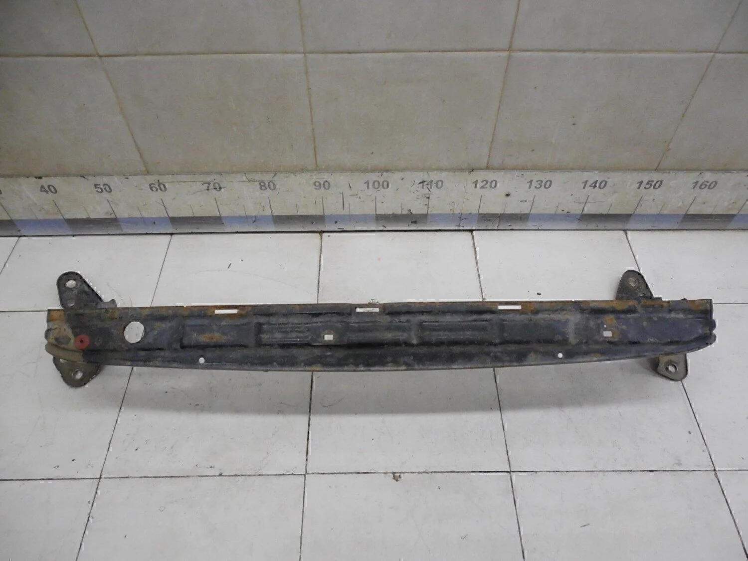 Балка подрадиаторная  S40 2004-2012