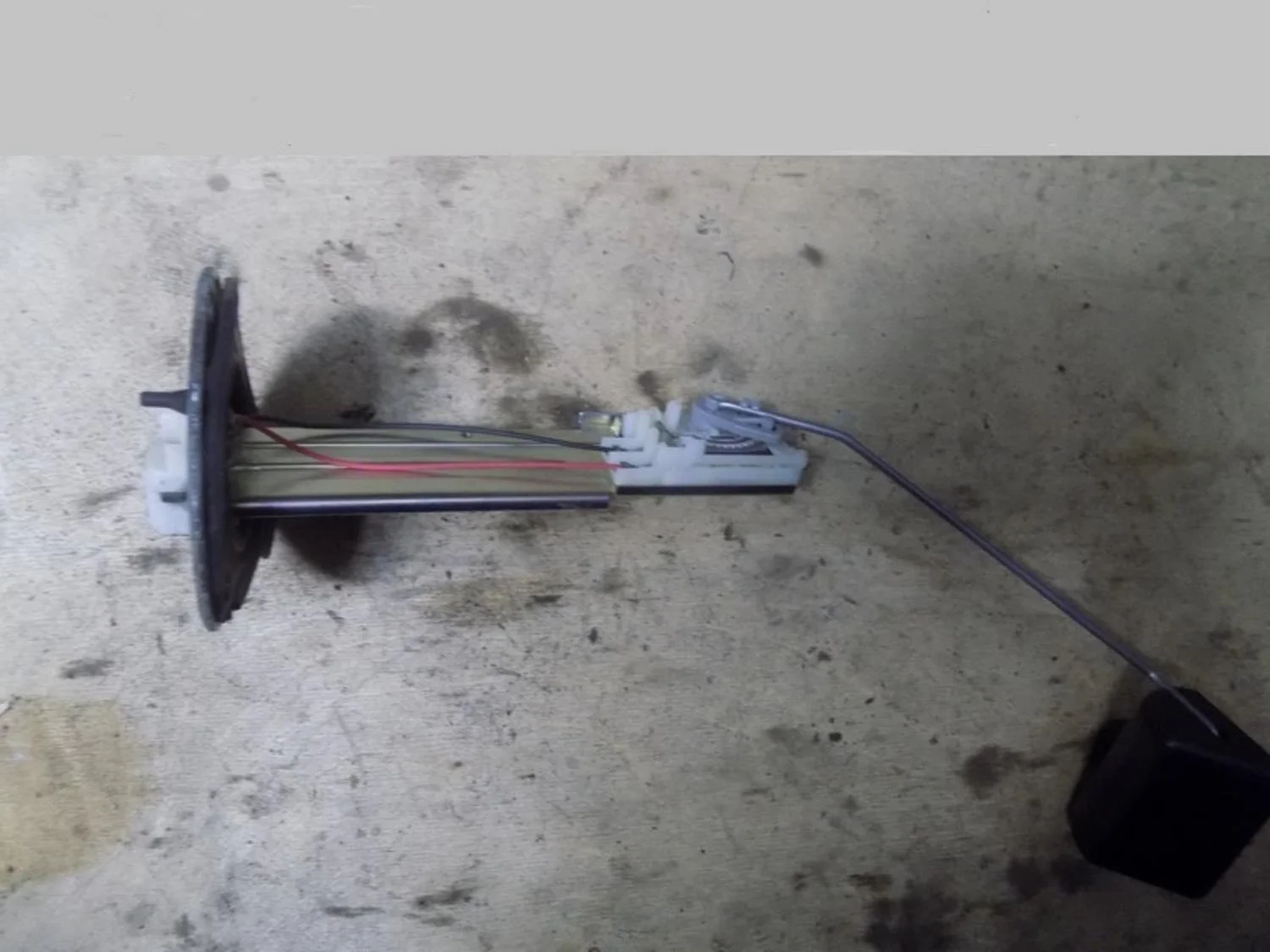 Датчик уровня топлива ASX 2010-2016