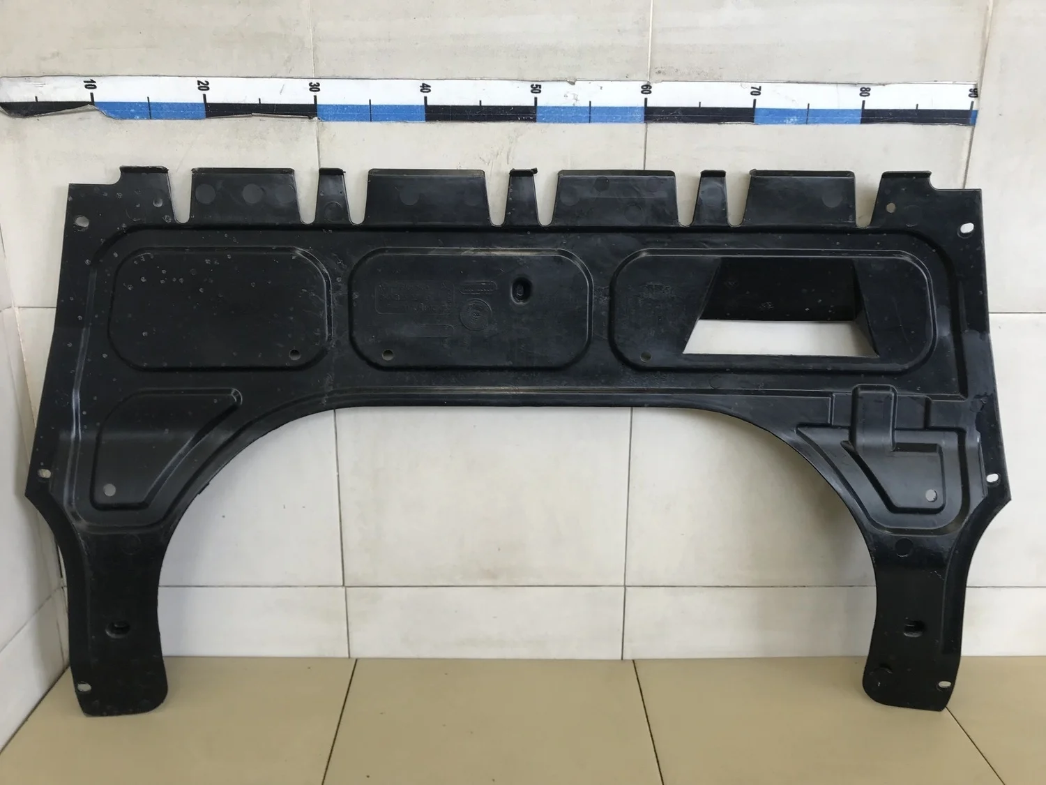 Пыльник двигателя центральный Fabia 1999-2006