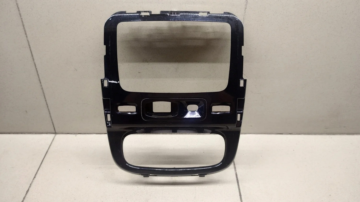 Рамка магнитолы Duster 2012>