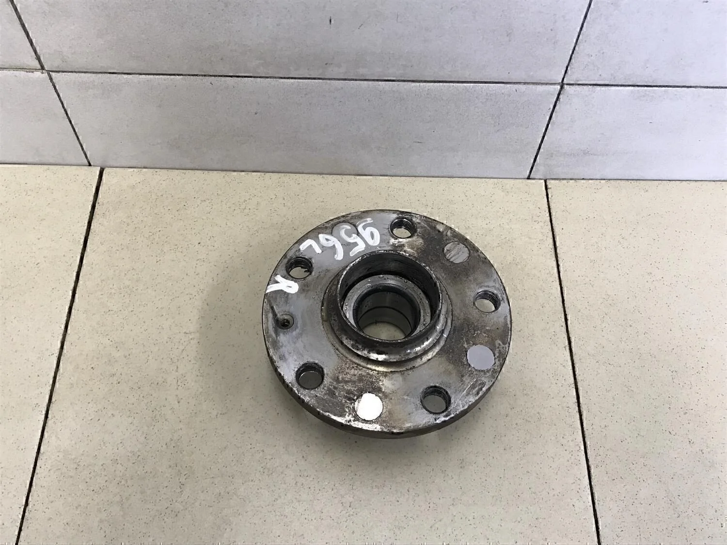 Ступица задняя Passat [B6] 2005-2010