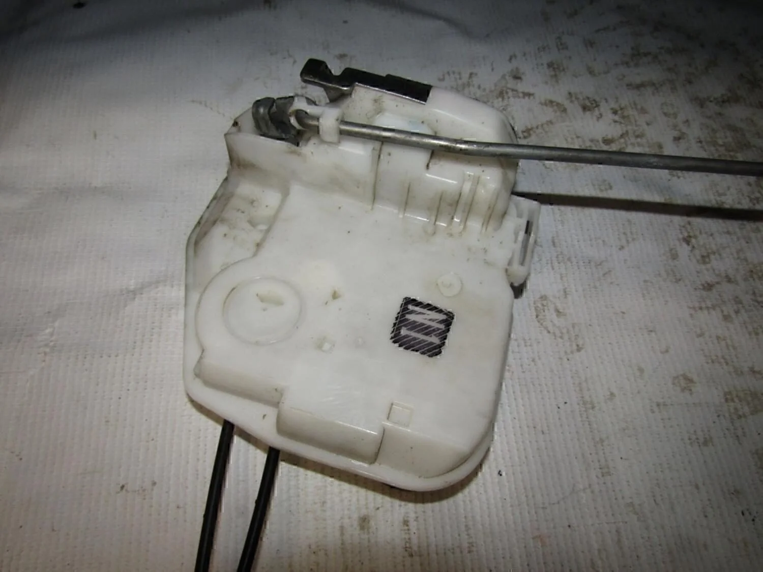 Замок двери передней правой ASX 2010-2016