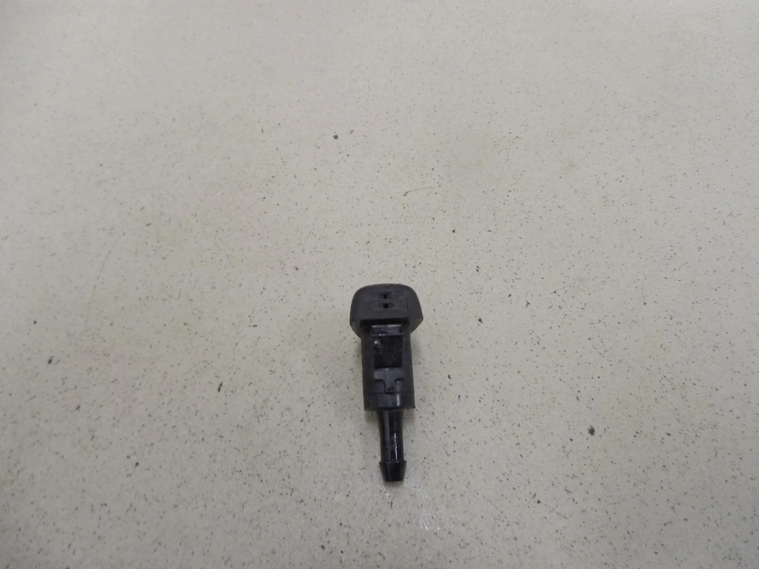 Форсунка омывателя лобового стекла Sorento 2009>