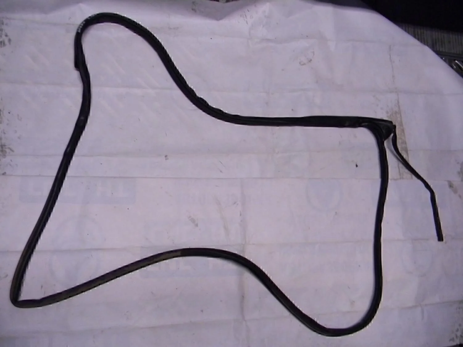 Уплотнитель двери Lancer (CX,CY) 2007>