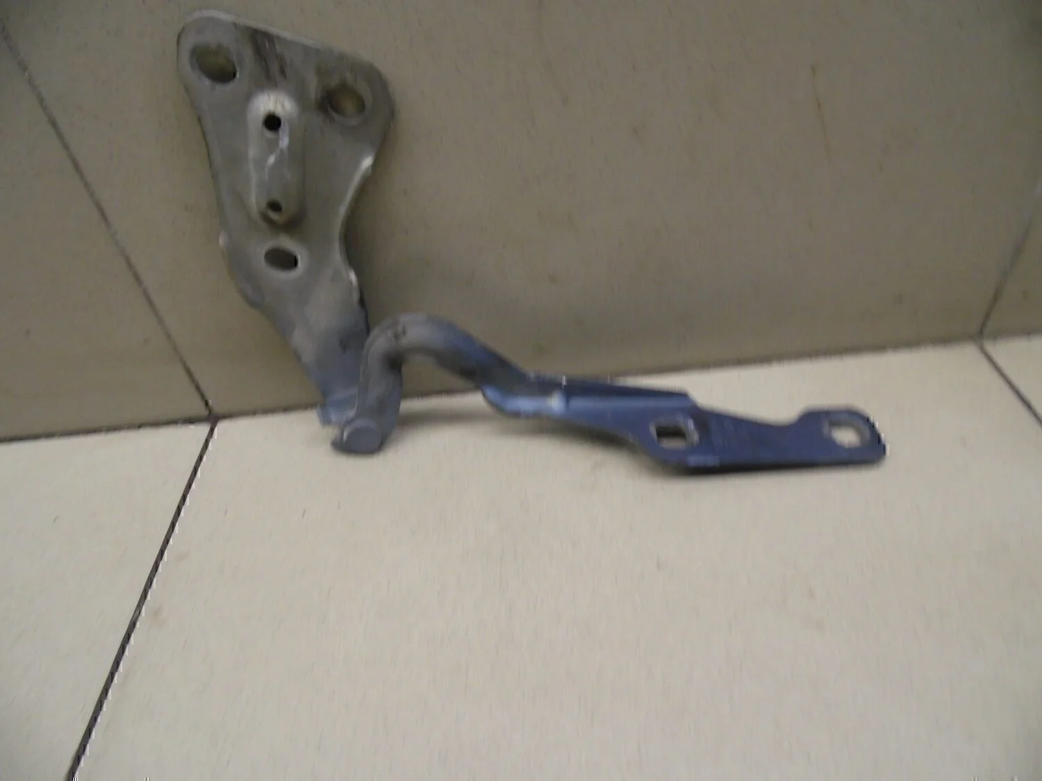 Петля капота правая Astra G 1998-2005