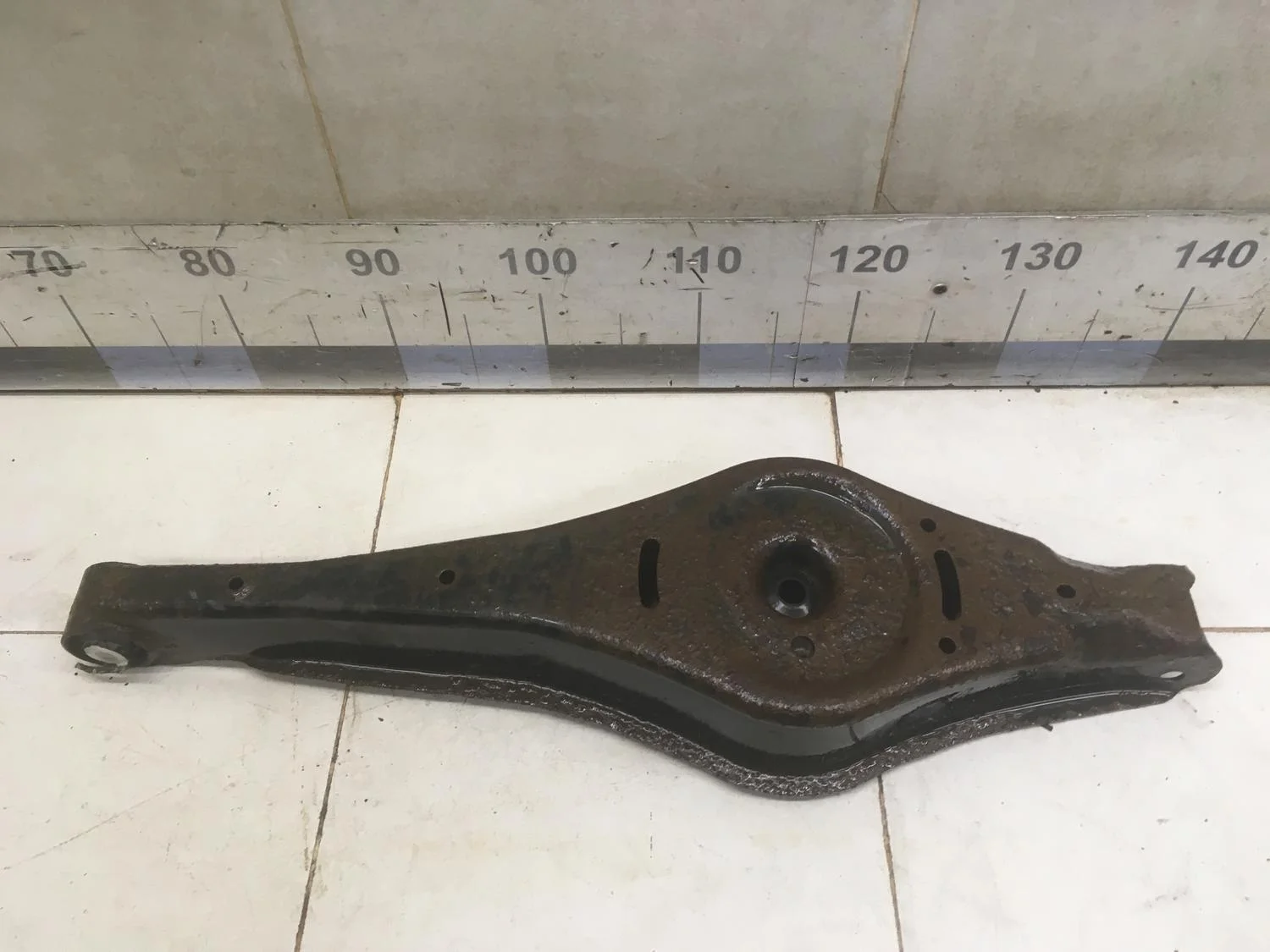 Рычаг задний нижний Passat [B6] 2005-2010