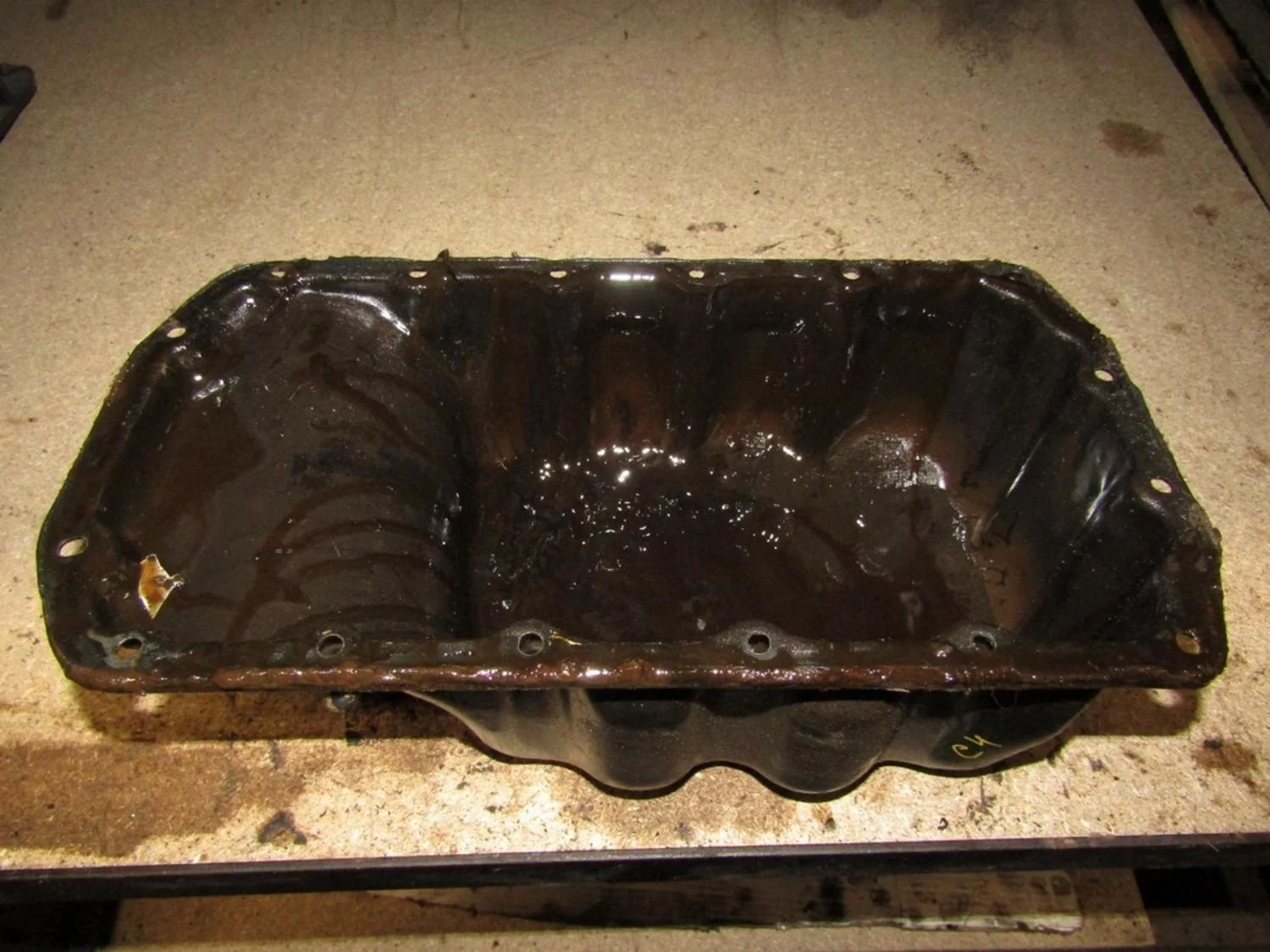 Поддон масляный двигателя C4 2005-2011