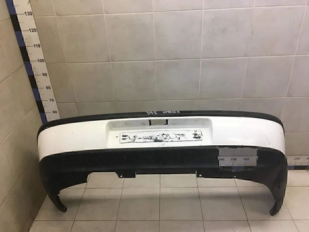 Бампер задний Omega B 1994-2003