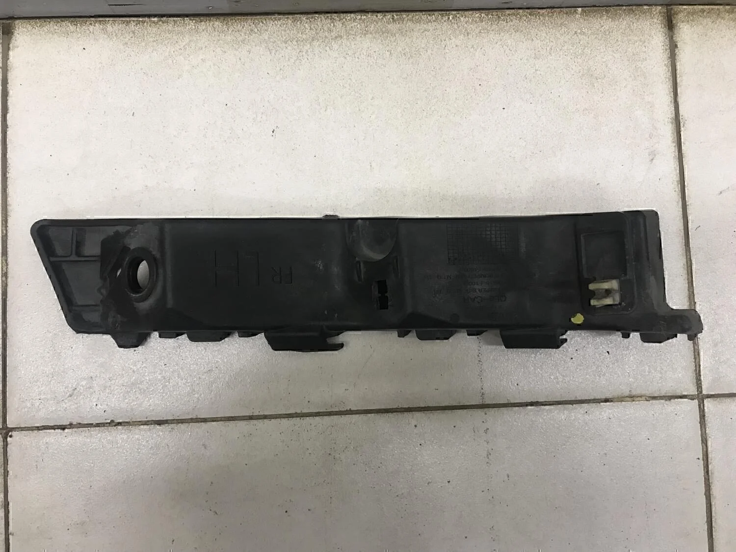 Направляющая бампера Sportage 2016>