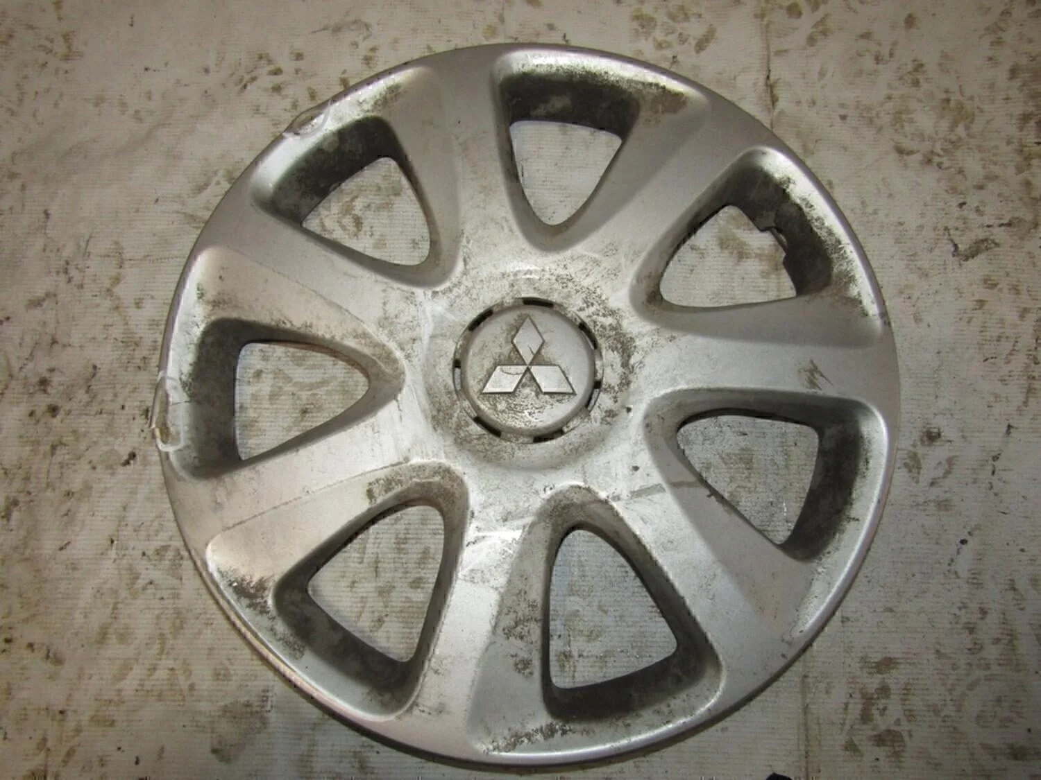 Колпак декоративный ASX 2010-2016