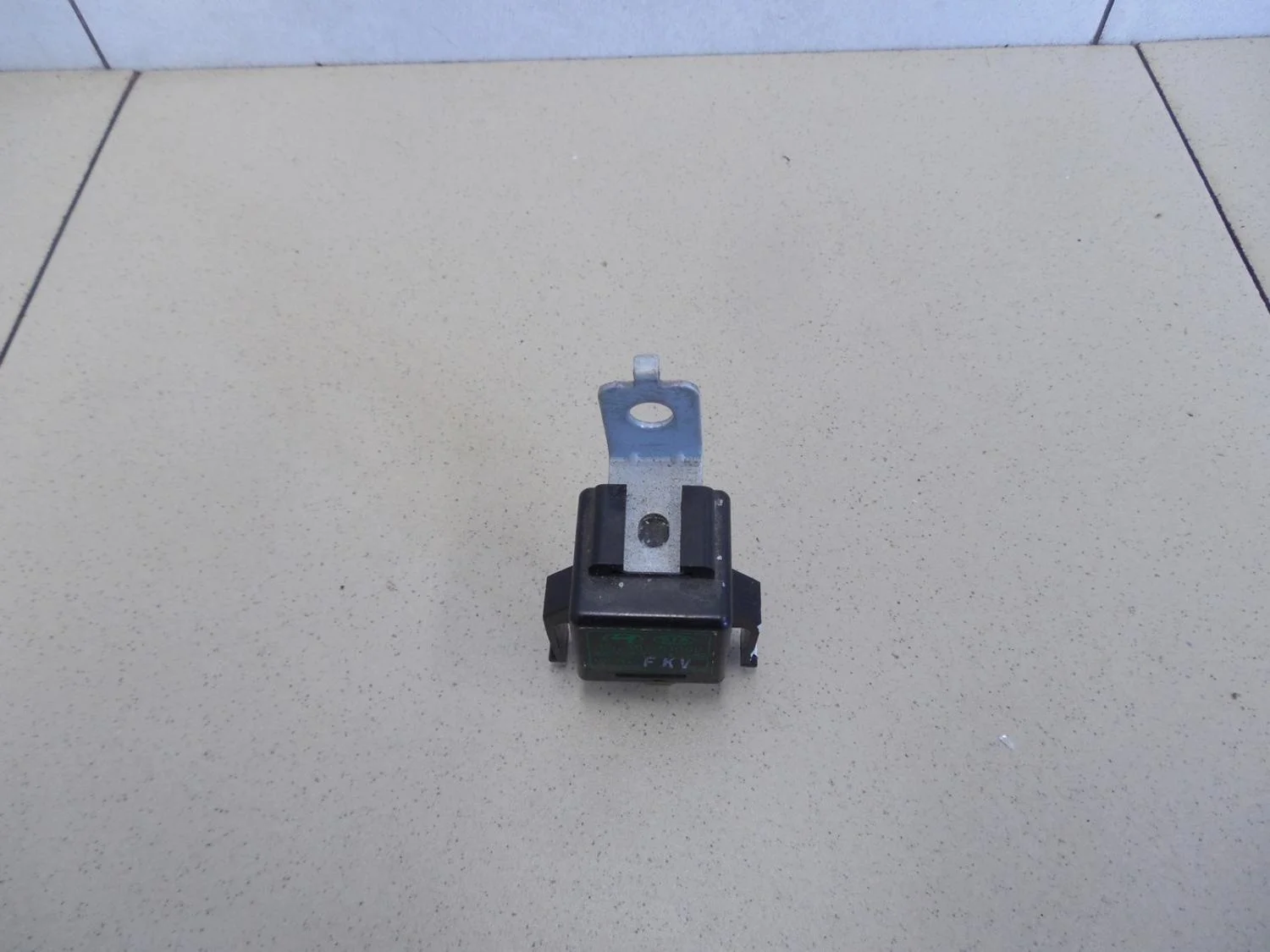 Реле поворотов Solaris 2010-2017