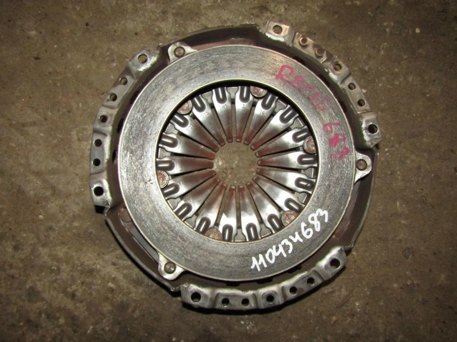 Корзина сцепления Fabia 2007-2015