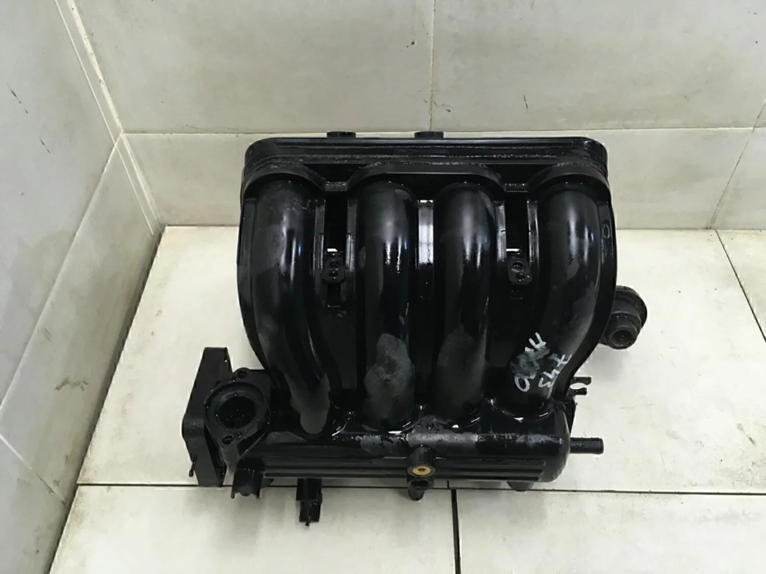 Коллектор впускной Aveo (T200) 2003-2008