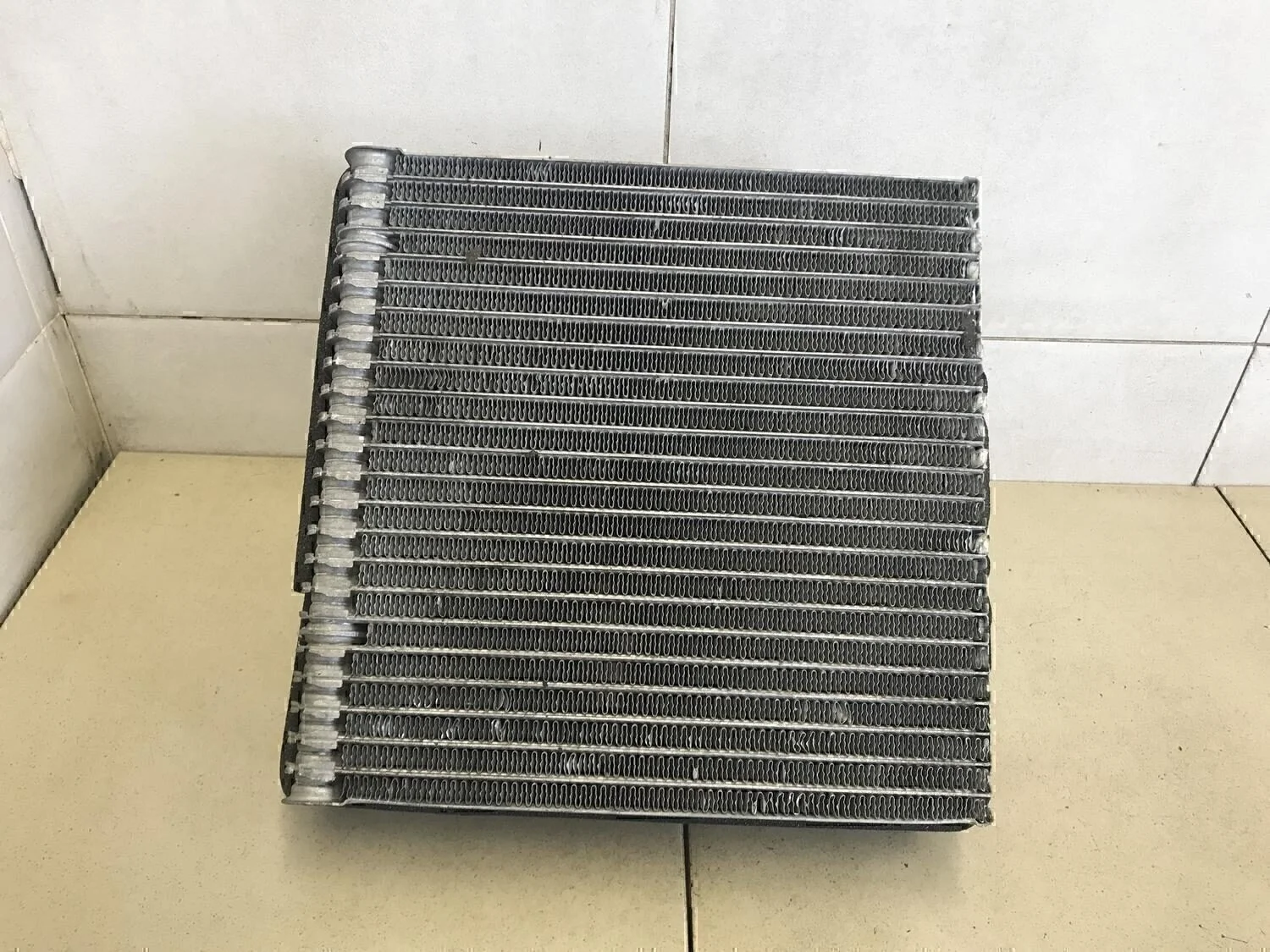 Испаритель кондиционера Tiguan 2007-2011