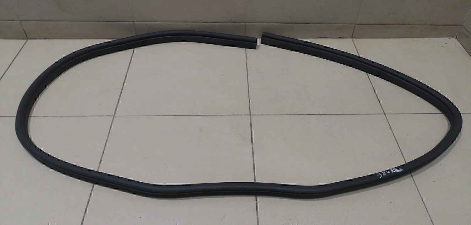 Уплотнитель (внутри) Focus II 2005-2008