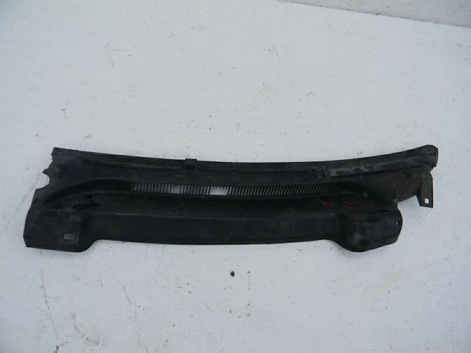 Решетка стеклооч. (планка под лобовое стекло) Nexia 1995-2016