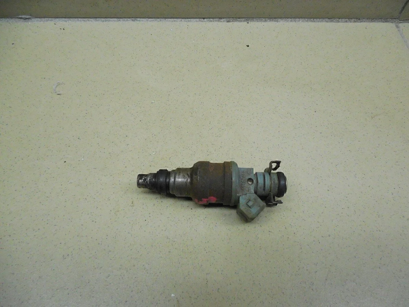 Форсунка инжекторная электрическая 80/90 [B3] 1986-1991