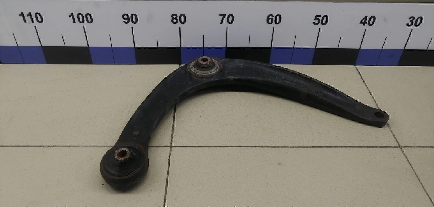 Рычаг передний правый C4 II 2011>