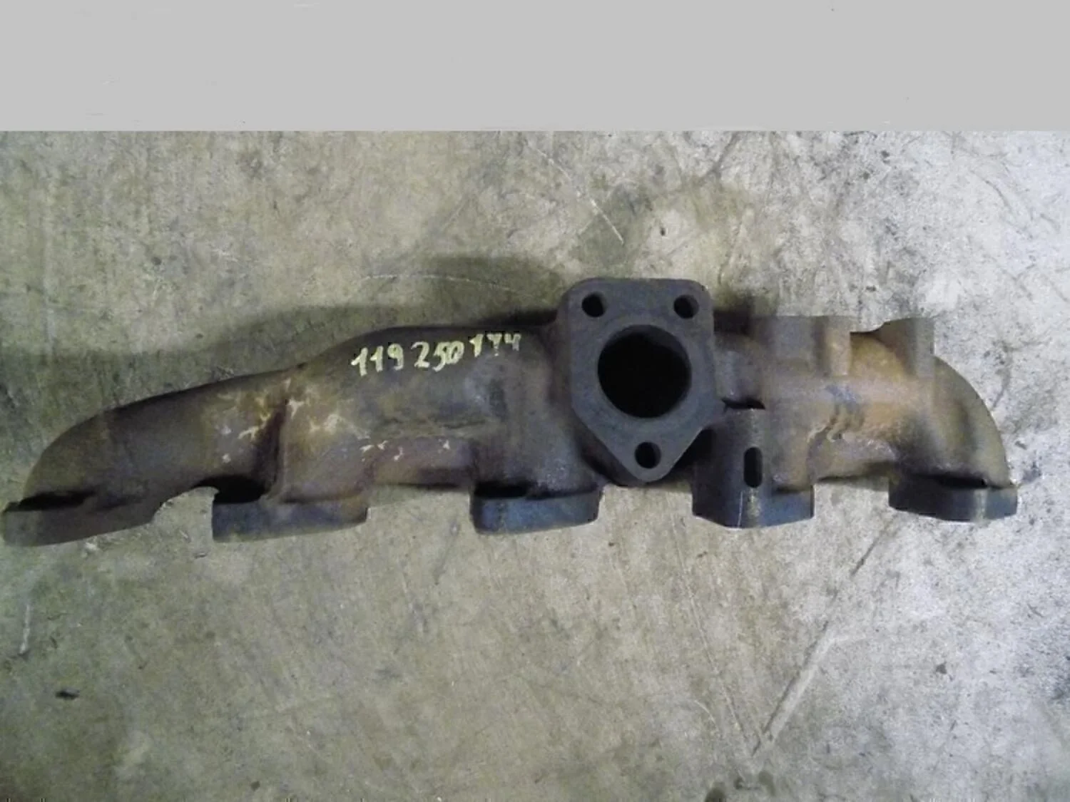 Коллектор выпускной Starex H1 1997-2007