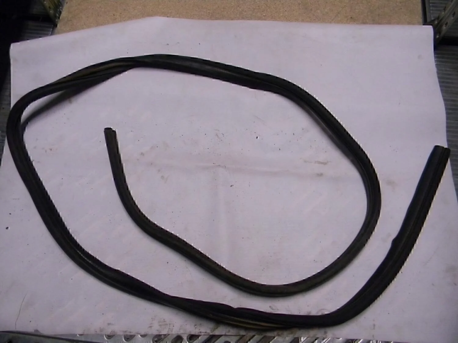 Уплотнитель (внутри) Focus II 2005-2008