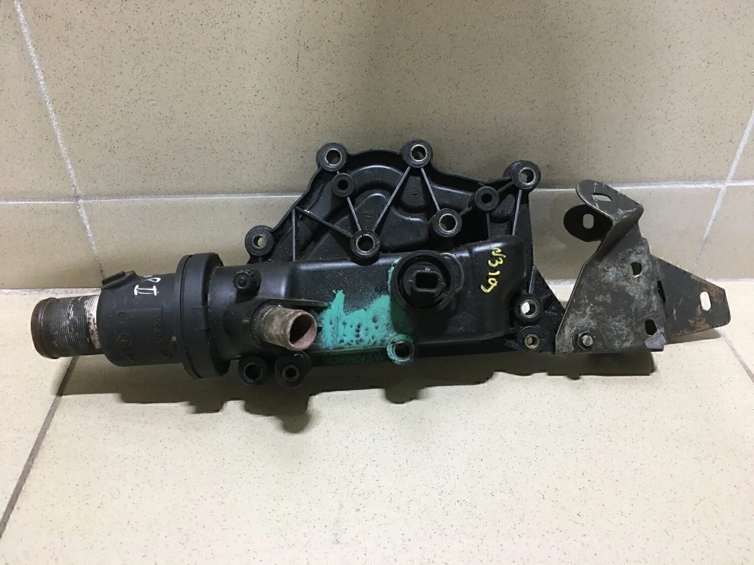 Корпус термостата Megane II 2002-2009